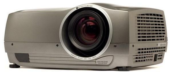 Portable Projector  F3-XGA-splash