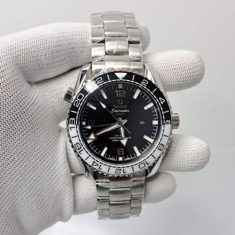 Omega Diver Planet Ocean 600M Planet GMT Steel Black Dial Swiss Automatic Watch
