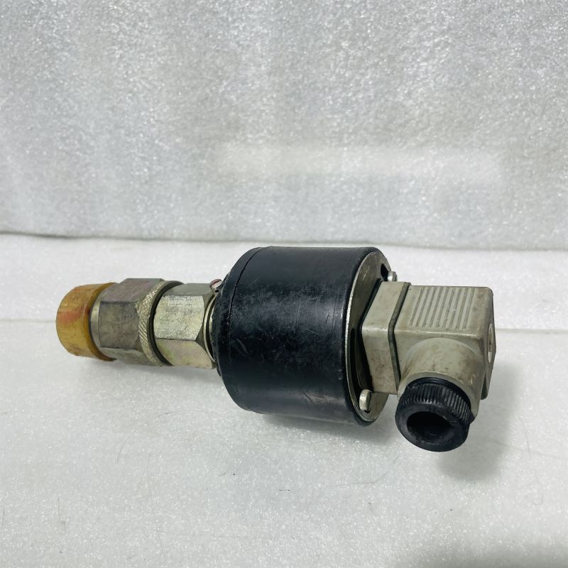 DDR Orsta D5 TGL10952 Pressure Switch IP54