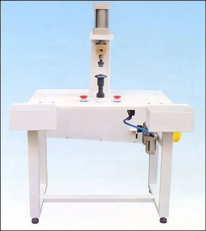 Top Button Fixing Machine