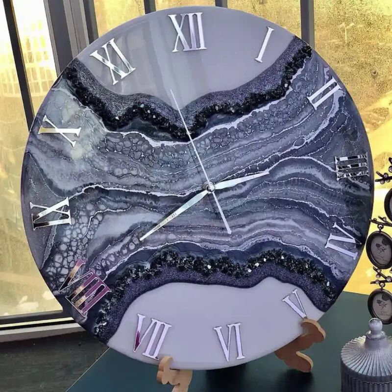 Handcrafted Geode Gray Effect Resin Wall Clock