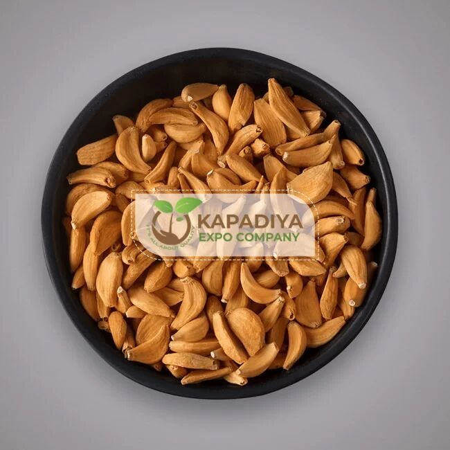 dehydrated garlic flakes