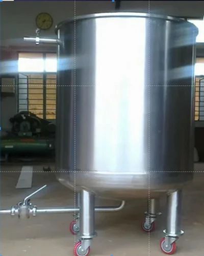 Stainless Steel Jacket Tank With Stirrer