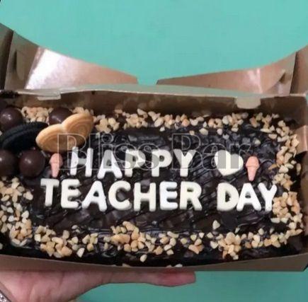 Teacher's Day Special Handmade Chocolate, Color : Brown