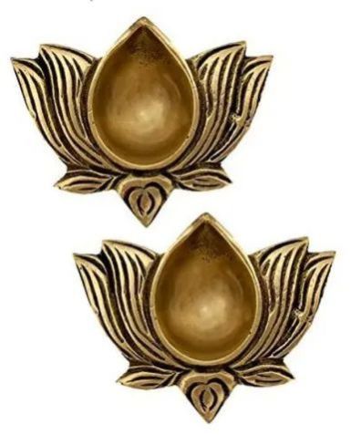 Polished Brass Lotus Diya, Color : Golden for Home Decor, Pooja