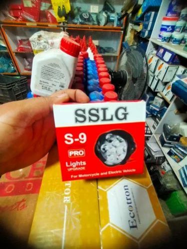 Plastic E Rickshaw Fog Light, Color : White, Yellow