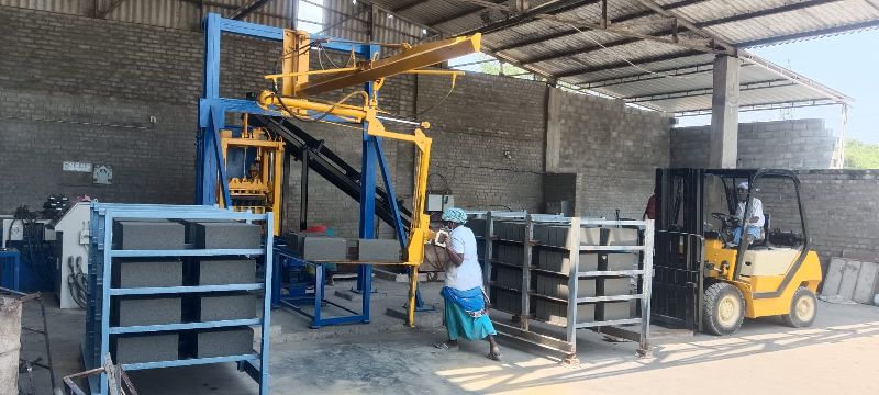 Plain Polished Solid Concrete Blocks, Color : Grey