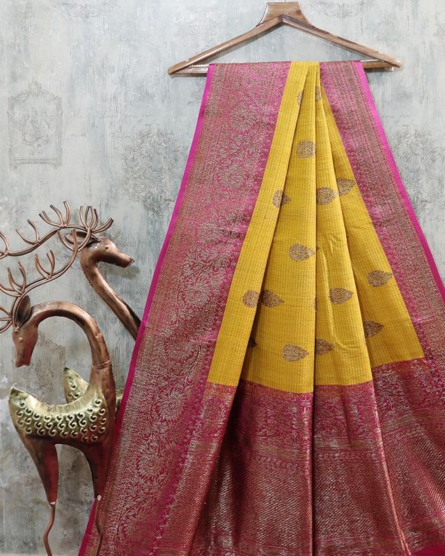 Banarasi Handloom Silk Saree With Blouse