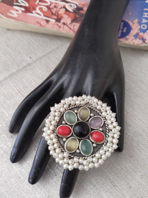 Ladies German Silver Beaded Ring