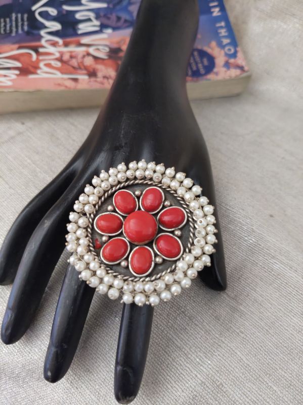 Ladies German Silver Beaded Ring