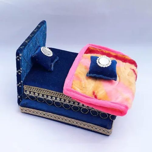 Fabric Laddu Gopal Ji Bed, Packaging Type : Box for Religious