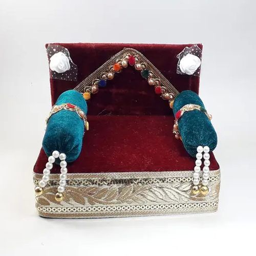 Trendy Puja Singhasan