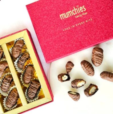 Stuffed Choco Dates, Packaging Type : Box