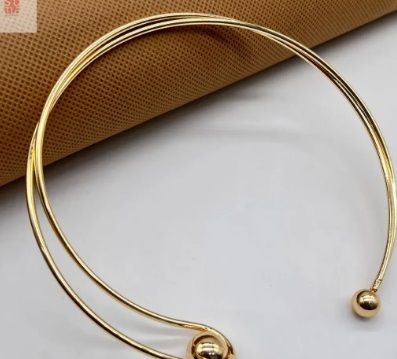 Women Golden Ball Hasli Necklace