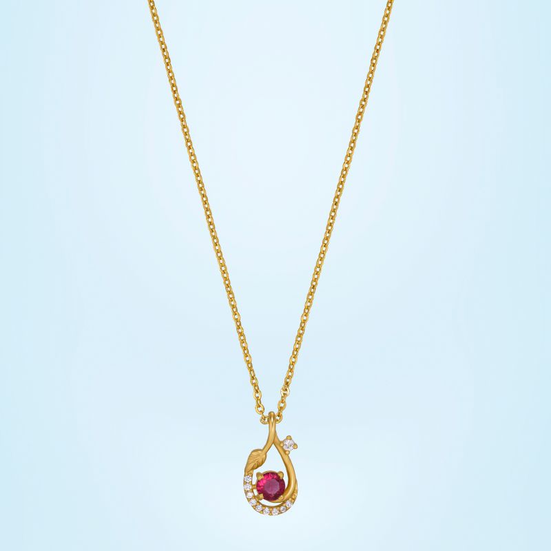 Ladies Designer Gold Plated Pendant With Chain