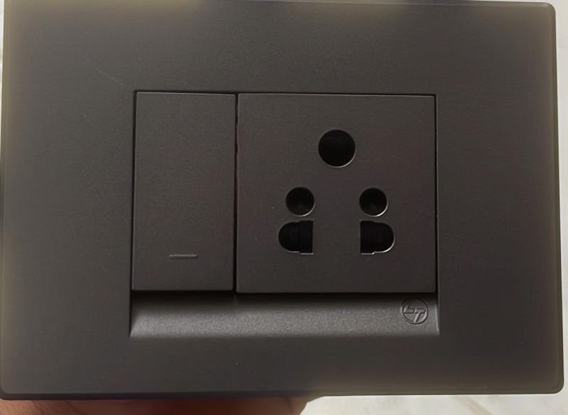 10A L&t Englaze Mountain Grey Modular Switch Plate