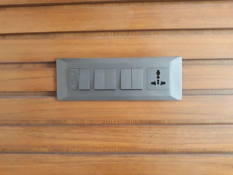 L&t Entice Charcoal Grey 8 Modular Switch Plate