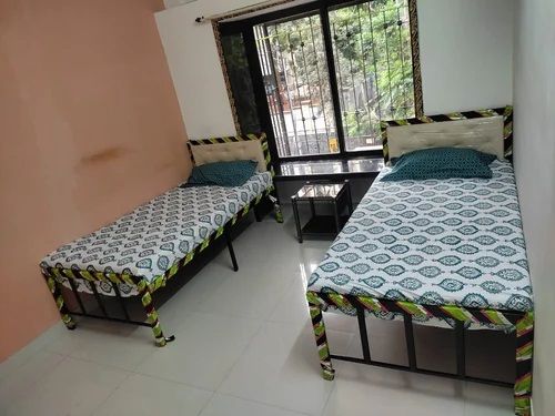 Powder Coated Mild Steel Metal Pg Bed, Color : White for Home