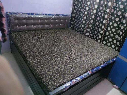 Mef Mild Steel Queen Size Double Beds, Color : Black for Home