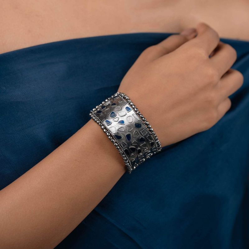 Raas Cuff Women Bracelet