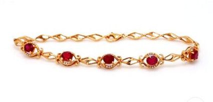 18K Ruby Bracelet Oval 2.25 Cts