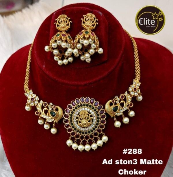 Elite Women AD Stone Matte Round Choker Set