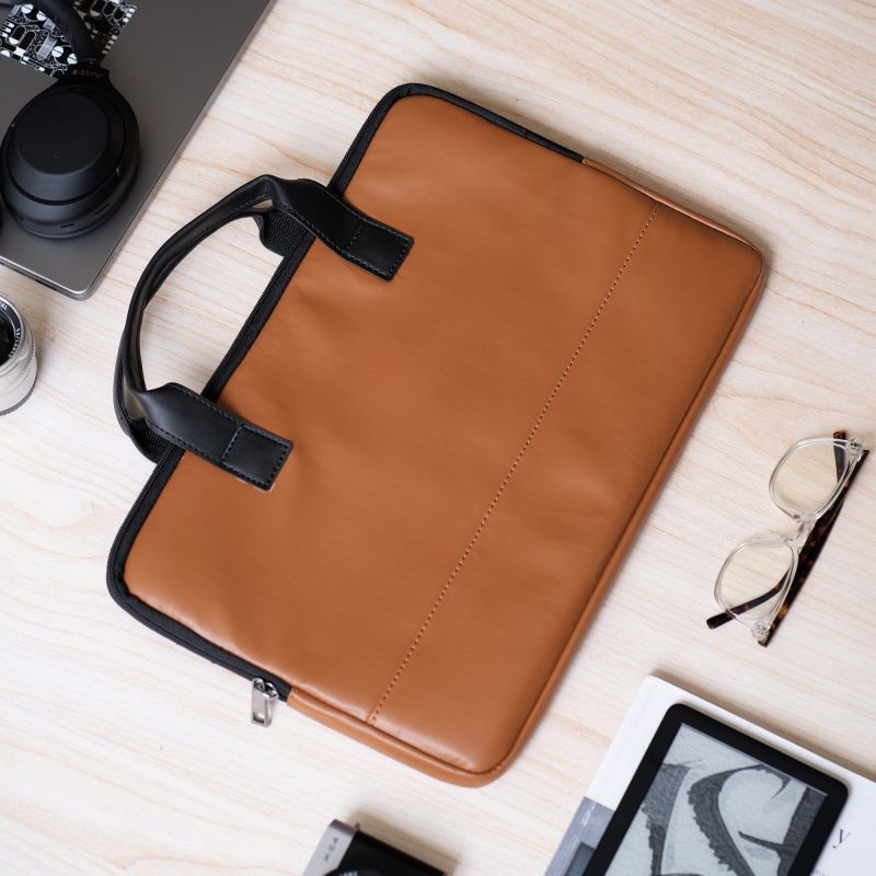 Folio Pro Laptop Sleeve Bag