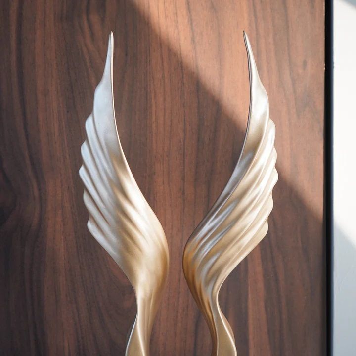 Gold Angel Wings Polyresin Figurine