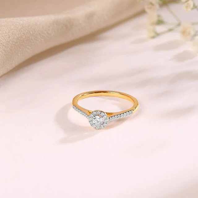 Eternal Halo Gold Diamond Finger Ring