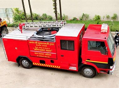 Red Fire Vehicle, Fuel Type : Diesel