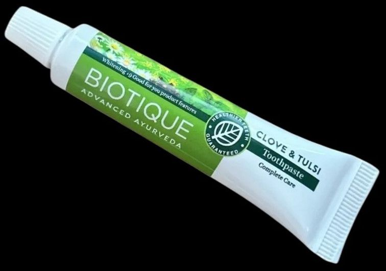 Biotique Hotel Toothpaste Clove & Tulsi10G
