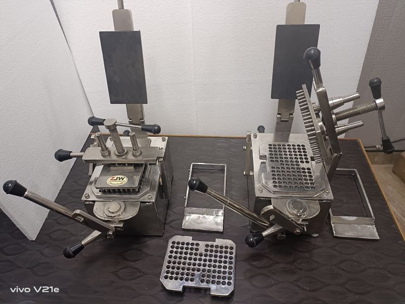 Manual Capsule Filling Machine