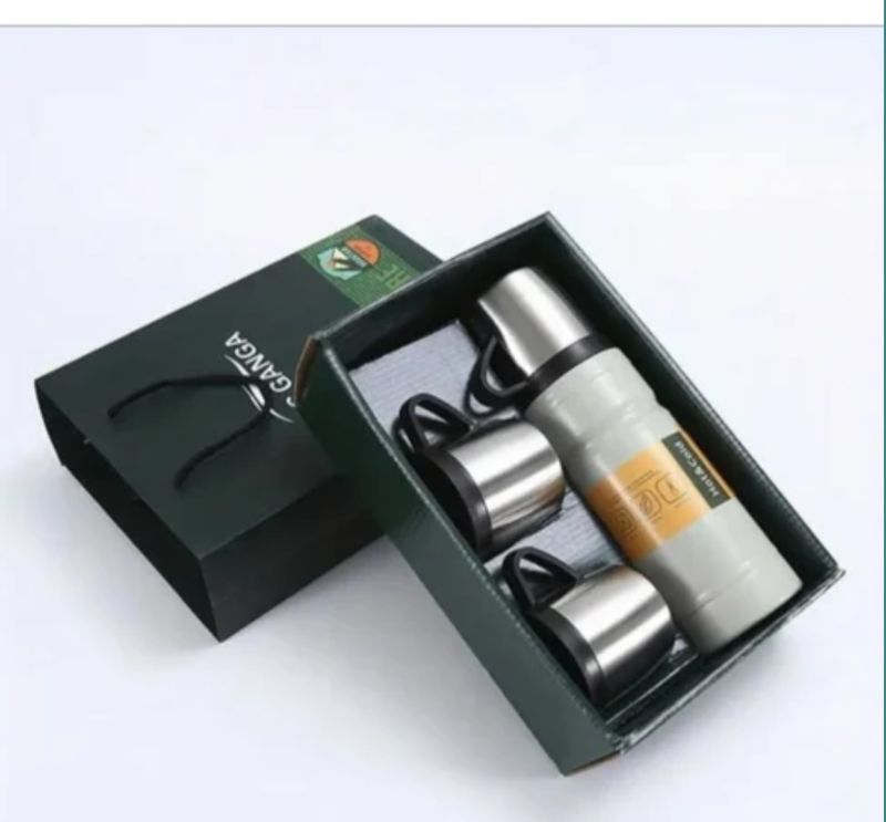 Capacity 500 MI SS Vacuum Insulated Bottle Set