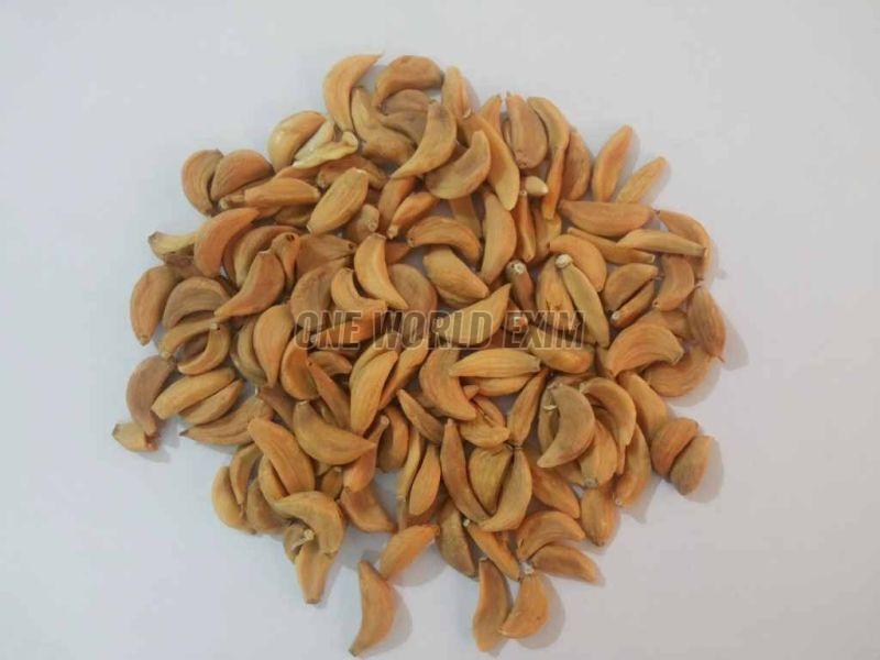 dehydrated garlic flakes