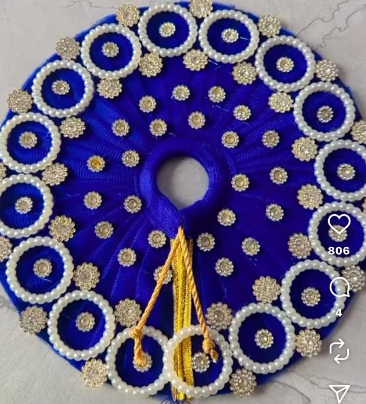 Laddu Gopal Fancy Dress