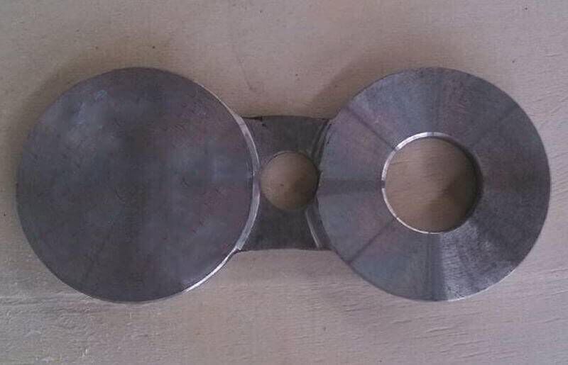 Alloy Steel ANSI B16.5 Spectacle Blind Pipe Flanges