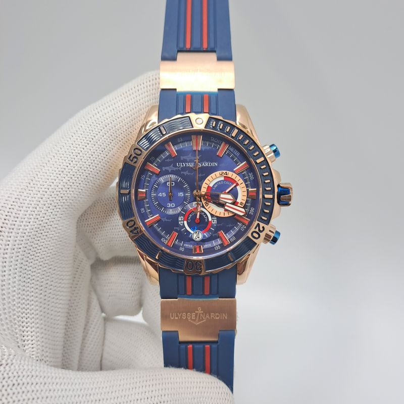 Ulysse Nardin Marine Diver Chronograph Blue Dial Blue Rubber Swiss Automatic Watch