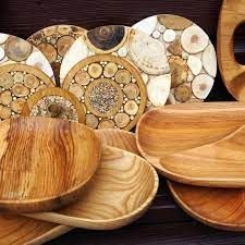 Detail-oriented Wooden Handicraft, Design : Customizable