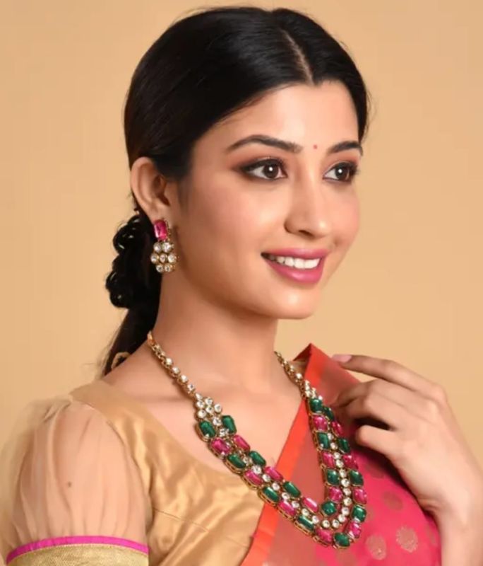 Fancy Multi Stone Necklace Set