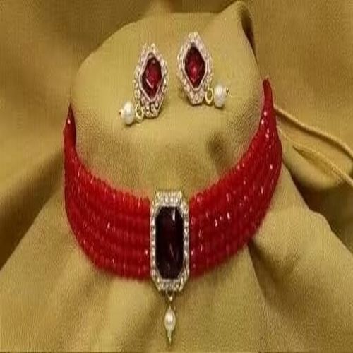 Stylish Red Crystal & Pearl Choker Set