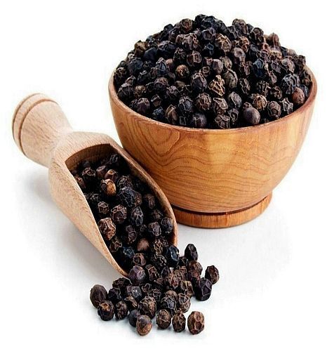 bold black pepper seeds
