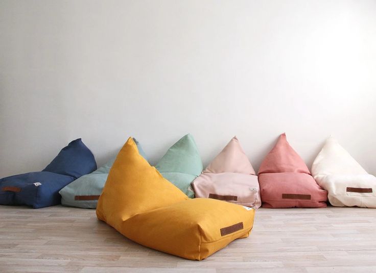 Triangle Lounger Bean Bag Chair