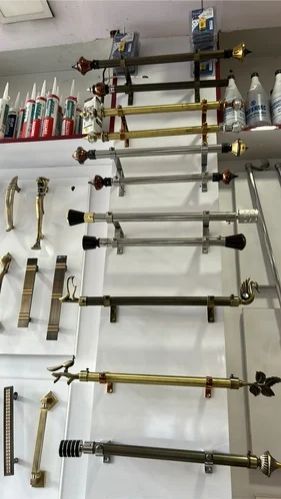 Polished Metal Fancy Curtain Brackets