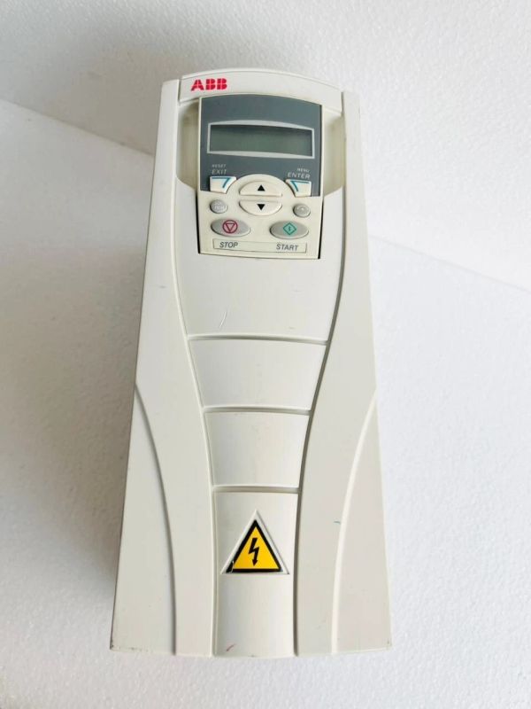 ABB ACS550-01-12A-4 Inverter Drive 5.5KW 3-Phase