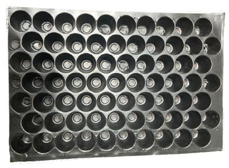 Plastic 70 Cavity Round Seedling Tray