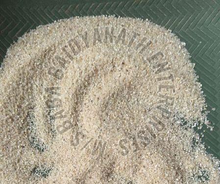 100% Raw Broken Rice, Packaging Size : 25-50kg for Cooking