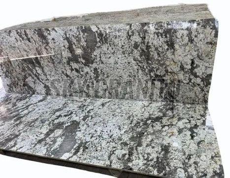 Polished 18mm Alaska White Granite Slab for Flooring
