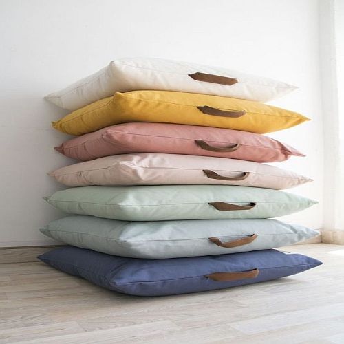 Polyester Floor Cushion Set with Handle Standard