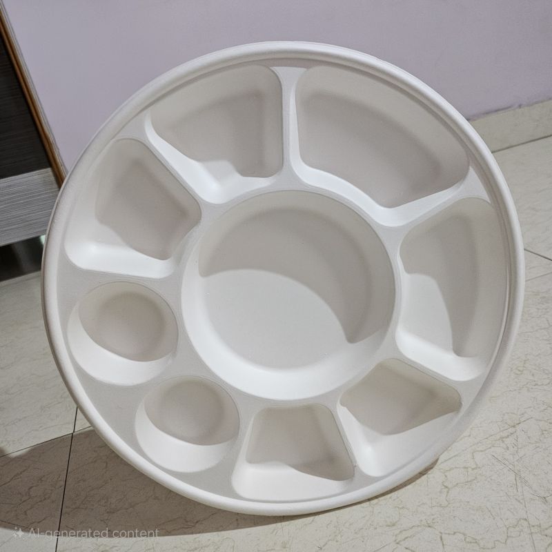 Sugarcane Bagasse 9CP Round Compartment Plate