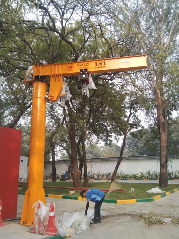 pillar mounted jib crane